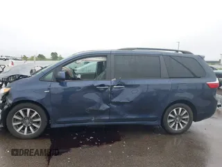 2018 Toyota Sienna XLE with VIN 5TDDZ3DC8JS197365, listed as a IAAI auction lot 42311598 with 199,121 mi miles and . Bid and sale history available at DreamBid. Image 14.