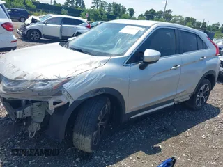 2018 Mitsubishi Eclipse Cross SE with VIN JA4AT5AA6JZ069587, listed as a IAAI auction lot 39903854 with 82,616 mi miles and . Bid and sale history available at DreamBid. Image 2.