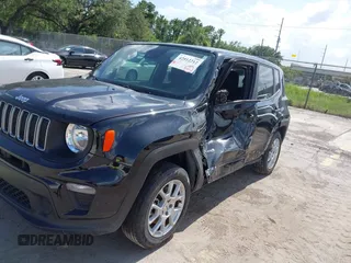 2023 Jeep Renegade Latitude with VIN ZACNJDB10PPP56011, listed as a IAAI auction lot 42512212 with 40,214 mi miles and . Bid and sale history available at DreamBid. Image 6.