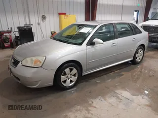 2006 Chevrolet Malibu Maxx LT with VIN 1G1ZT61866F294685, listed as a IAAI auction lot 42068592 with 110,201 mi miles. Bid and sale history available at carsss.com. Image 2.