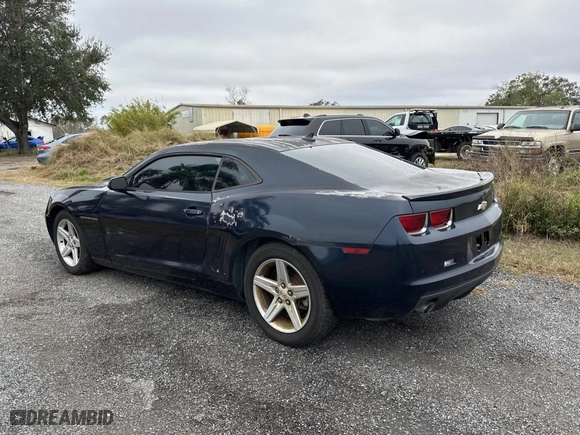 2012 Chevrolet Camaro 1LT with VIN 2G1FB1E34C9174041, listed as a Copart auction lot 42416605 with 82,613 mi miles and Salvage Title. Bid and sale history available at carsss.com. Image 3.