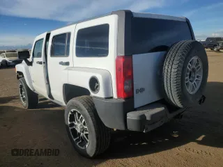 2007 Hummer H3 SUV with VIN 5GTDN13E178173112, listed as a Copart auction lot 84537754 with 182,252 mi miles and Clean Title. Bid and sale history available at carsss.com. Image 2.