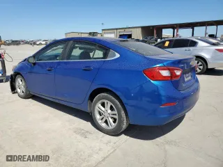 2017 Chevrolet Cruze LT with VIN 1G1BE5SM6H7269008, listed as a Copart auction lot 49393625 with 57,577 mi miles and Salvage Title. Bid and sale history available at carsss.com. Image 2.