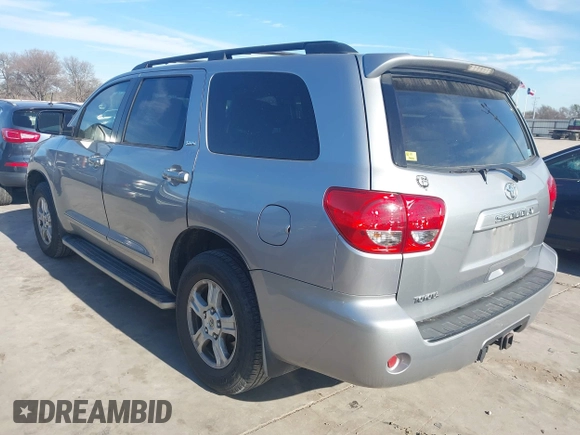 2010 Toyota Sequoia SR5 with VIN 5TDZM5G16AS002051, listed as a IAAI auction lot 41313149 with 182,666 mi miles. Bid and sale history available at carsss.com. Image 3.