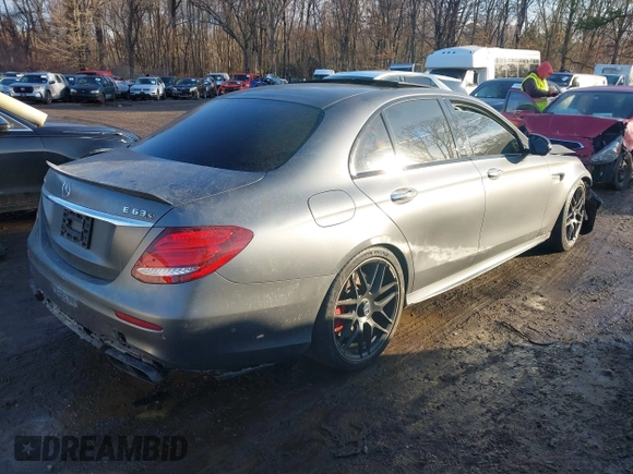 2020 Mercedes-Benz E-Class AMG E 63 S with VIN WDDZF8KB9LA703250, listed as a IAAI auction lot 41471912 with 67,273 mi miles. Bid and sale history available at carsss.com. Image 4.