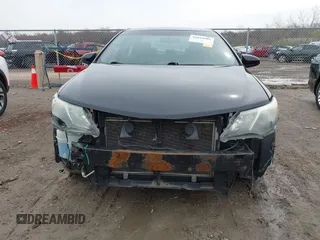 2013 Toyota Camry L with VIN 4T1BF1FK4DU249482, listed as a IAAI auction lot 42010901 with 196,121 mi miles. Bid and sale history available at carsss.com. Image 6.