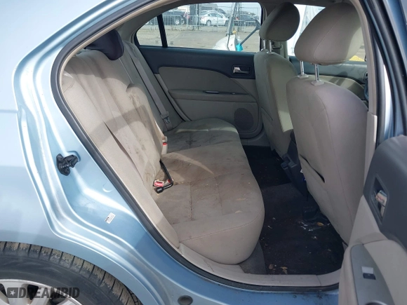 2011 Ford Fusion Hybrid with VIN 3FADP0L3XBR299914, listed as a IAAI auction lot 41659161 with 169,448 mi miles. Bid and sale history available at carsss.com. Image 8.