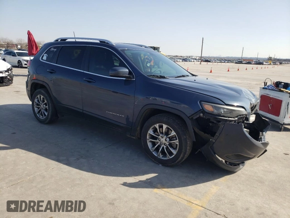 2020 Jeep Cherokee Latitude Plus with VIN 1C4PJLLB8LD556256, listed as a Copart auction lot 45321825 with 113,805 mi miles and Salvage Title. Bid and sale history available at carsss.com. Image 4.
