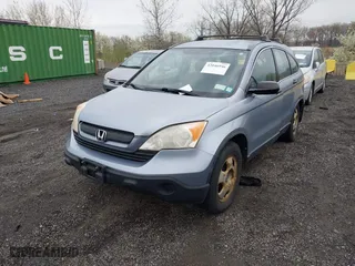 2008 Honda CR-V LX with VIN JHLRE48368C015467, listed as a IAAI auction lot 42046946 with 188,723 mi miles. Bid and sale history available at carsss.com. Image 2.