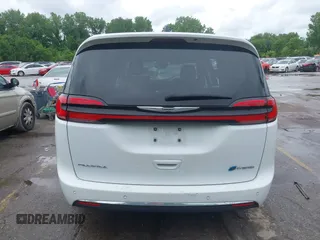 2023 Chrysler Pacifica Hybrid Touring L z VIN 2C4RC1L78PR608880, wystawiony jako IAAI lot #42382470 z przebiegiem 64 278 mil mil oraz . Historia ofert i sprzedaży dostępna na DreamBid. Obrazek 16.