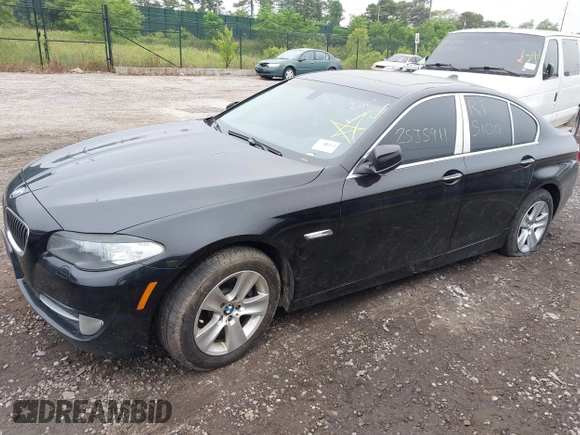 2013 BMW 5 Series 528i xDrive with VIN WBAXH5C54DDW14962, listed as a IAAI auction lot 42459108 with Not provided miles and . Bid and sale history available at DreamBid. Image 2.