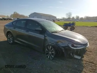 2016 Chrysler 200 S z VIN 1C3CCCBB3GN138217, wystawiony jako Copart lot #53496775 z przebiegiem 160 685 mil mil oraz Szkoda całkowita • Salvage title. Historia ofert i sprzedaży dostępna na DreamBid. Obrazek 11.
