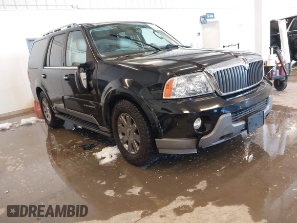 2004 Lincoln Navigator Luxury z VIN 5LMFU28R24LJ32994, wystawiony jako IAAI lot #41264240 z przebiegiem 210 421 mil mil oraz . Historia ofert i sprzedaży dostępna na DreamBid. Obrazek 1.