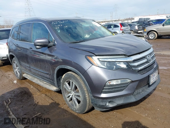 2017 Honda Pilot EX-L with VIN 5FNYF5H53HB029780, listed as a IAAI auction lot 41667838 with 104,803 mi miles. Bid and sale history available at carsss.com. Image 1.