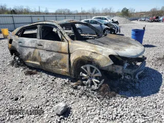2024 Volkswagen Atlas SEL Premium R-Line with VIN 1V2FE2CA3RC249057, listed as a Copart auction lot 50072895 with Not provided miles and Salvage title. Bid and sale history available at DreamBid. Image 4.
