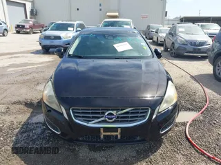 2012 Volvo S60 T6 with VIN YV1902FH4C2023235, listed as a IAAI auction lot 41659705 with 177,668 mi miles. Bid and sale history available at carsss.com. Image 12.