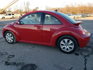 2009 Volkswagen New Beetle Coupe S with VIN 3VWPW31C19M504894, listed as a Copart auction lot 88869905 with 127,461 mi miles and Salvage Title. Bid and sale history available at carsss.com. Image 2.