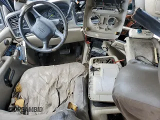 2000 Chevrolet Suburban LT with VIN 3GNEC16T9YG197544, listed as a Copart auction lot 74223944 with 0 mi miles and Non Repairable. Bid and sale history available at carsss.com. Image 8.
