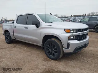 2021 Chevrolet Silverado 1500 Custom with VIN 3GCPYBEK2MG211442, listed as a IAAI auction lot 40985594 with 78,523 mi miles. Bid and sale history available at carsss.com. Image 1.
