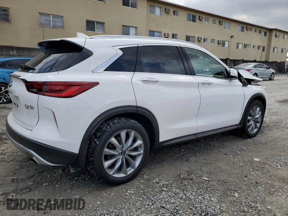 2022 Infiniti QX50 LUXE with VIN 3PCAJ5BA1NF107362, listed as a Copart auction lot 42688895 with 26,666 mi miles and Non Repairable. Bid and sale history available at carsss.com. Image 3.