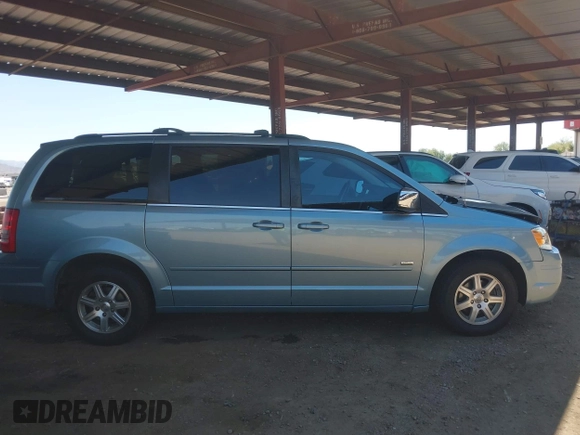 2008 Chrysler Town & Country Touring with VIN 2A8HR54P08R709647, listed as a IAAI auction lot 42452979 with 188,757 mi miles and . Bid and sale history available at DreamBid. Image 14.