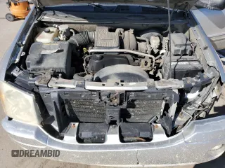 2005 GMC Envoy SLE with VIN 1GKDT13S652171203, listed as a Copart auction lot 49087815 with 292,815 mi miles and Salvage Title. Bid and sale history available at carsss.com. Image 13.
