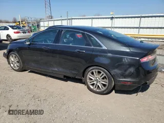 2015 Lincoln MKZ Hybrid z VIN 3LN6L2LU9FR623245, wystawiony jako Copart lot #52517395 z przebiegiem 58 295 mil mil oraz Szkody całkowita. Historia ofert i sprzedaży dostępna na DreamBid. Obrazek 2.