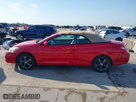 2004 Toyota Solara SE z VIN 4T1FA38P94U035625, wystawiony jako IAAI lot #42234762 z przebiegiem 130 830 mil mil oraz . Historia ofert i sprzedaży dostępna na DreamBid. Obrazek 14.