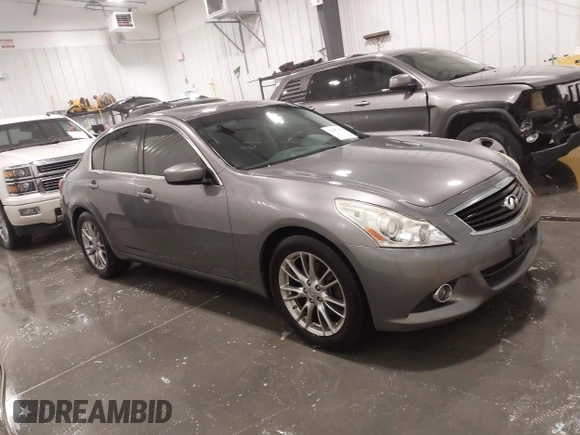 2013 Infiniti G37 x with VIN JN1CV6AR8DM350993, listed as a IAAI auction lot 41997833 with 171,665 mi miles and . Bid and sale history available at carsss.com. Image 1.