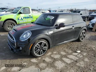 2018 MINI Hardtop Cooper S with VIN WMWXP7C55J2A48111, listed as a Copart auction lot 43136645 with 33,675 mi miles and Salvage Title. Bid and sale history available at DreamBid. Image 1.