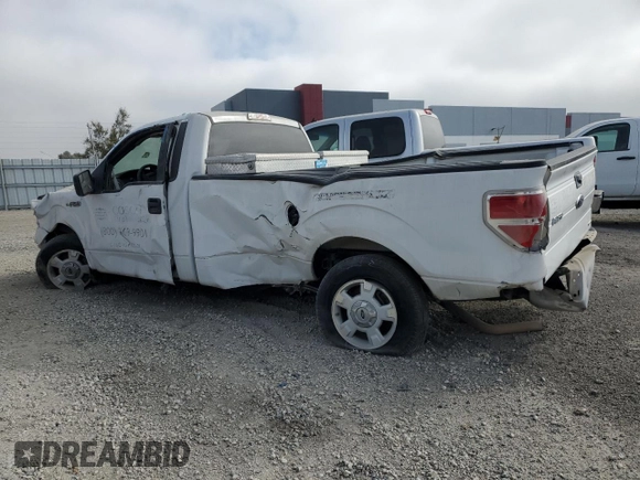 2014 Ford F-150 XL with VIN 1FTMF1CM6EKD18186, listed as a Copart auction lot 61615745 with Not provided miles and Salvage title. Bid and sale history available at DreamBid. Image 2.