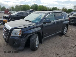 2015 GMC Terrain SLE z VIN 2GKFLWE37F6369028, wystawiony jako Copart lot #55284635 z przebiegiem 138 396 mil mil oraz Szkoda całkowita • Salvage title. Historia ofert i sprzedaży dostępna na DreamBid. Obrazek 1.