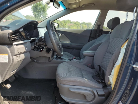 2020 Kia Niro LX with VIN KNDCB3LC9L5396418, listed as a Copart auction lot 62773713 with 83,064 mi miles and Salvage Title. Bid and sale history available at DreamBid. Image 7.