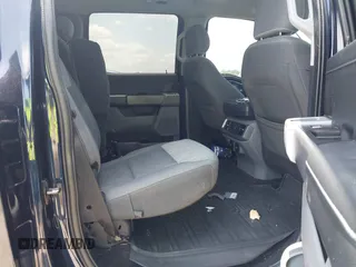 2021 Ford F-150 XL z VIN 1FTEW1CP2MKD90239, wystawiony jako IAAI lot #42342376 z przebiegiem 78 025 mil mil oraz . Historia ofert i sprzedaży dostępna na DreamBid. Obrazek 8.