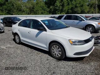 2014 Volkswagen Jetta Sedan S with VIN 3VW1K7AJ9EM437463, listed as a Copart auction lot 52309485 with 168,970 mi miles and Non Repairable. Bid and sale history available at carsss.com. Image 4.
