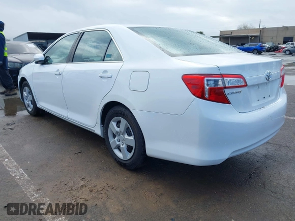 2012 Toyota Camry L with VIN 4T4BF1FKXCR190278, listed as a IAAI auction lot 41808646 with 136,684 mi miles. Bid and sale history available at carsss.com. Image 3.