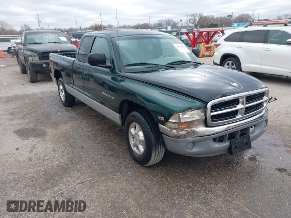 1998 Dodge Dakota SLT with VIN 1B7GL22Y8WS722611, listed as a IAAI auction lot 40964684 with 213,429 mi miles and . Bid and sale history available at DreamBid. Image 1.