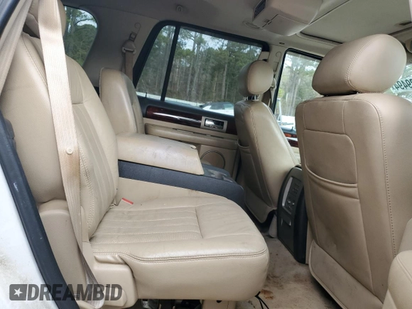 2006 Lincoln Navigator Luxury with VIN 5LMFU28556LJ01853, listed as a Copart auction lot 85829494 with 160,523 mi miles and Clean Title. Bid and sale history available at carsss.com. Image 11.