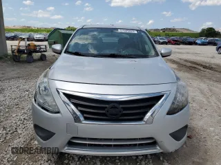 2016 Nissan Versa S z VIN 3N1CN7AP3GL859294, wystawiony jako Copart lot #57069925 z przebiegiem 124 928 mil mil oraz Czysty tytuł • Clean title. Historia ofert i sprzedaży dostępna na DreamBid. Obrazek 5.