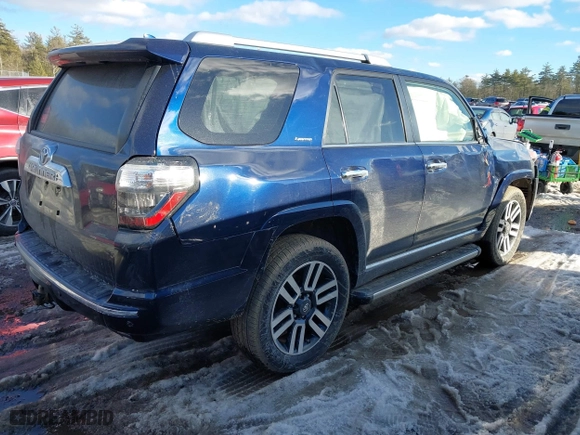 2020 Toyota 4Runner SR5 with VIN JTEBU5JR6L5831058, listed as a IAAI auction lot 41638556 with 65,652 mi miles. Bid and sale history available at carsss.com. Image 4.