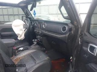 2019 Jeep Wrangler Unlimited Sahara с VIN 1C4HJXEG8KW627530, выставлен на аукционе IAAI как лот 42122544 с пробегом 118 064 миль миль и . История ставок и продаж доступна на DreamBid. Изображение 5.