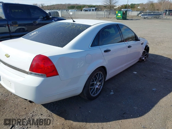 2011 Chevrolet Caprice z VIN 6G1MK5T28BL524726, wystawiony jako IAAI lot #41771386 z przebiegiem 174 194 mil mil oraz . Historia ofert i sprzedaży dostępna na DreamBid. Obrazek 4.
