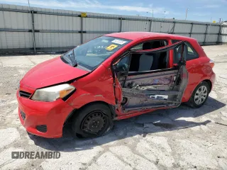 2012 Toyota Yaris L z VIN JTDJTUD36CD518179, wystawiony jako Copart lot #54722225 z przebiegiem 80 122 mil mil oraz Szkoda całkowita • Salvage title. Historia ofert i sprzedaży dostępna na DreamBid. Obrazek 1.