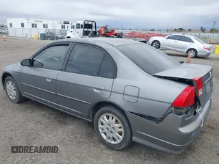 2004 Honda Civic LX with VIN 2HGES16554H565677, listed as a IAAI auction lot 41777886 with 482,212 mi miles and . Bid and sale history available at DreamBid. Image 3.