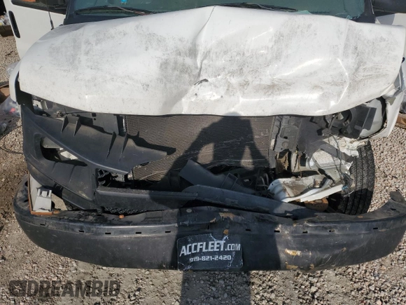 2006 Chevrolet Express Cargo z VIN 1GCGG25V461187613, wystawiony jako Copart lot #52344335 z przebiegiem Nie podano mil oraz Szkoda całkowita • Salvage title. Historia ofert i sprzedaży dostępna na DreamBid. Obrazek 13.