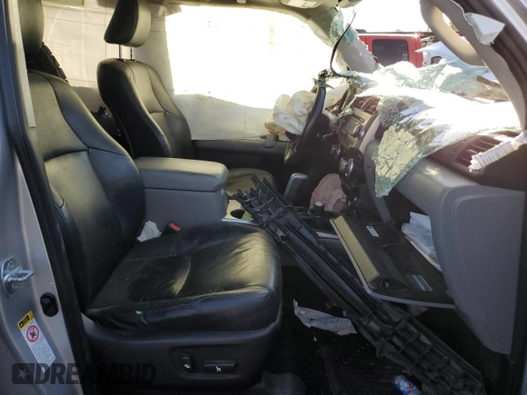 2010 Toyota 4Runner Trail z VIN JTEBU5JR2A5010939, wystawiony jako Copart lot #72620674 z przebiegiem Nie podano mil oraz Nie do naprawy • Non repairable. Historia ofert i sprzedaży dostępna na DreamBid. Obrazek 7.