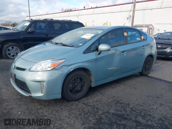 2013 Toyota Prius One with VIN JTDKN3DU4D5692684, listed as a IAAI auction lot 40895711 with Not Provided miles and . Bid and sale history available at DreamBid. Image 2.