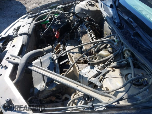 2001 Oldsmobile Intrigue GX z VIN 1G3WH52H11F148269, wystawiony jako IAAI lot #42238449 z przebiegiem Nie podano mil oraz . Historia ofert i sprzedaży dostępna na DreamBid. Obrazek 13.
