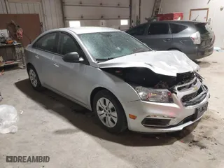 2015 Chevrolet Cruze LS with VIN 1G1PA5SH3F7150317, listed as a IAAI auction lot 41825885 with 88,180 mi miles. Bid and sale history available at carsss.com. Image 1.