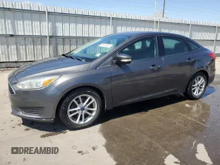 2015 Ford Focus SE with VIN 1FADP3F23FL317131, listed as a Copart auction lot 53302505 with 105,740 mi miles and Clean Title. Bid and sale history available at carsss.com. Image 1.